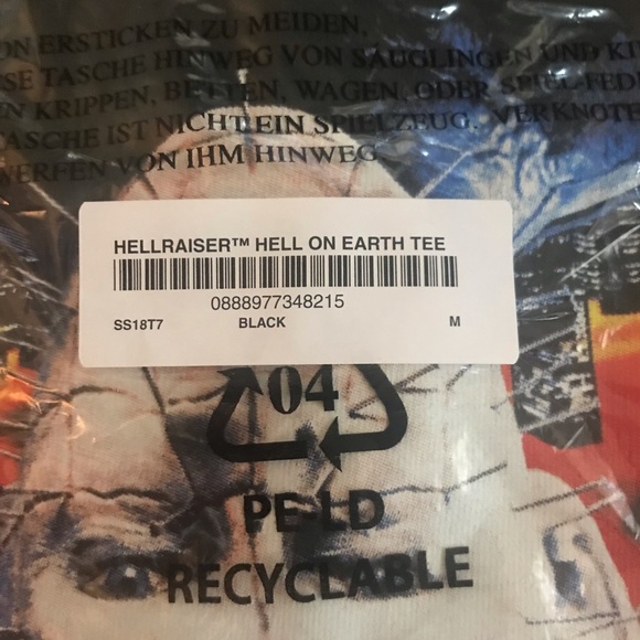 Supreme hell raiser tee - Picture 2 of 3